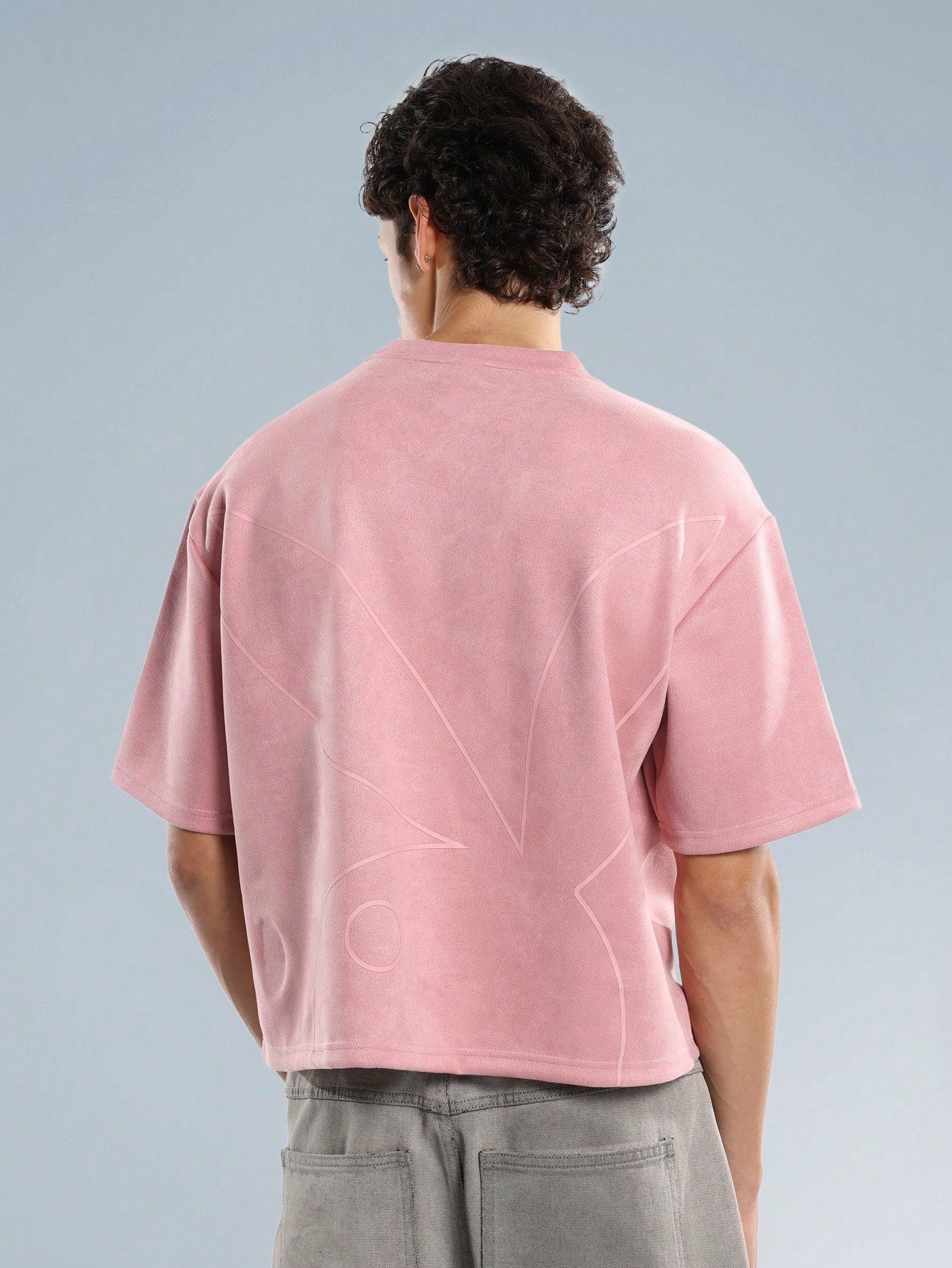 Camiseta PLAYBOY X SUMWON Oversized Minimalista