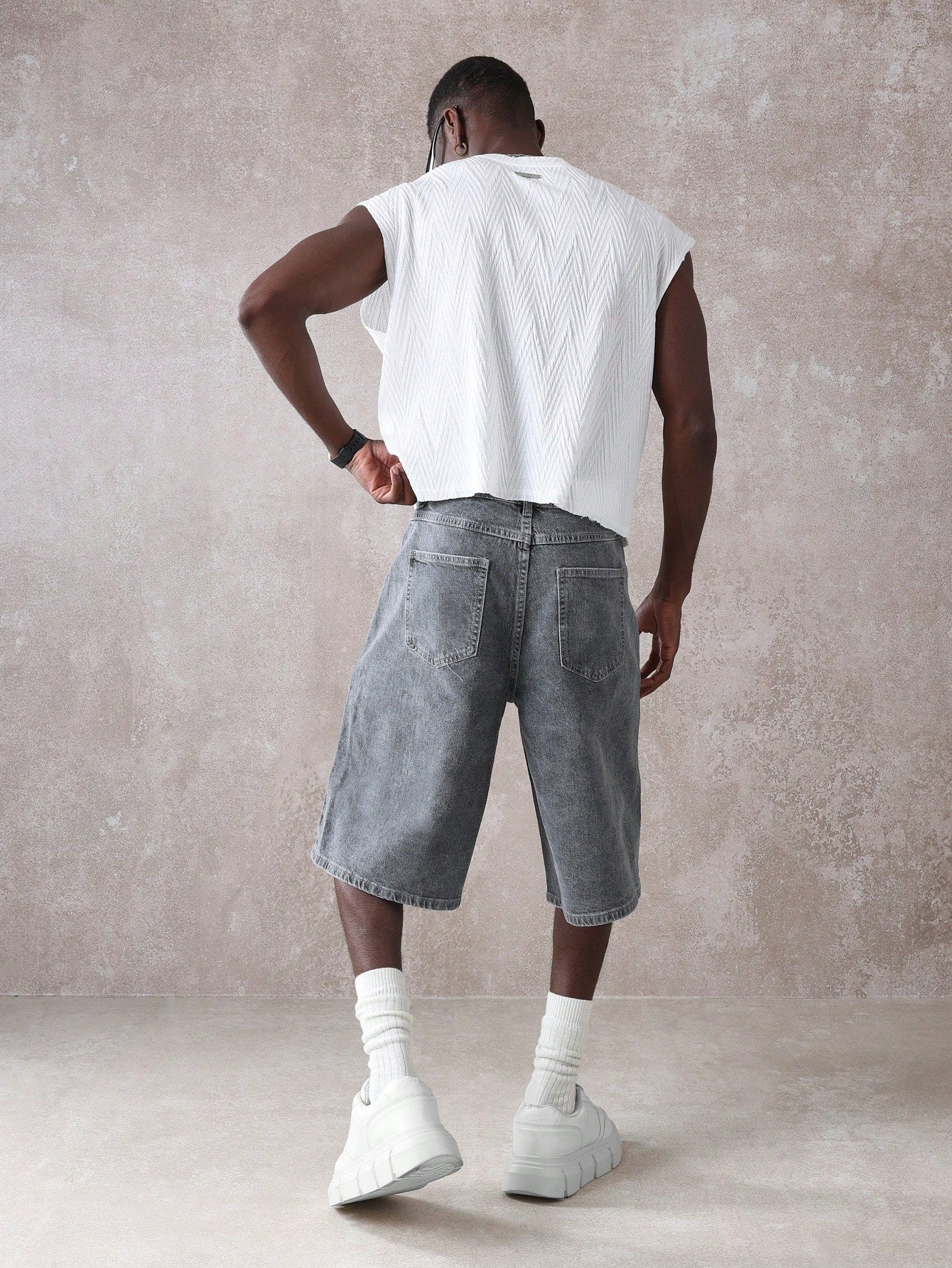 Shorts Chicanos Bordado