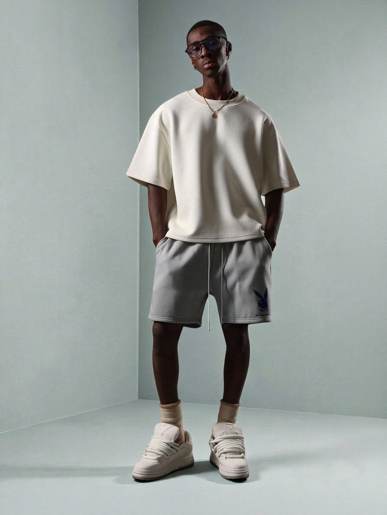 Shorts PLAYBOY X SUMWON Fit Clean