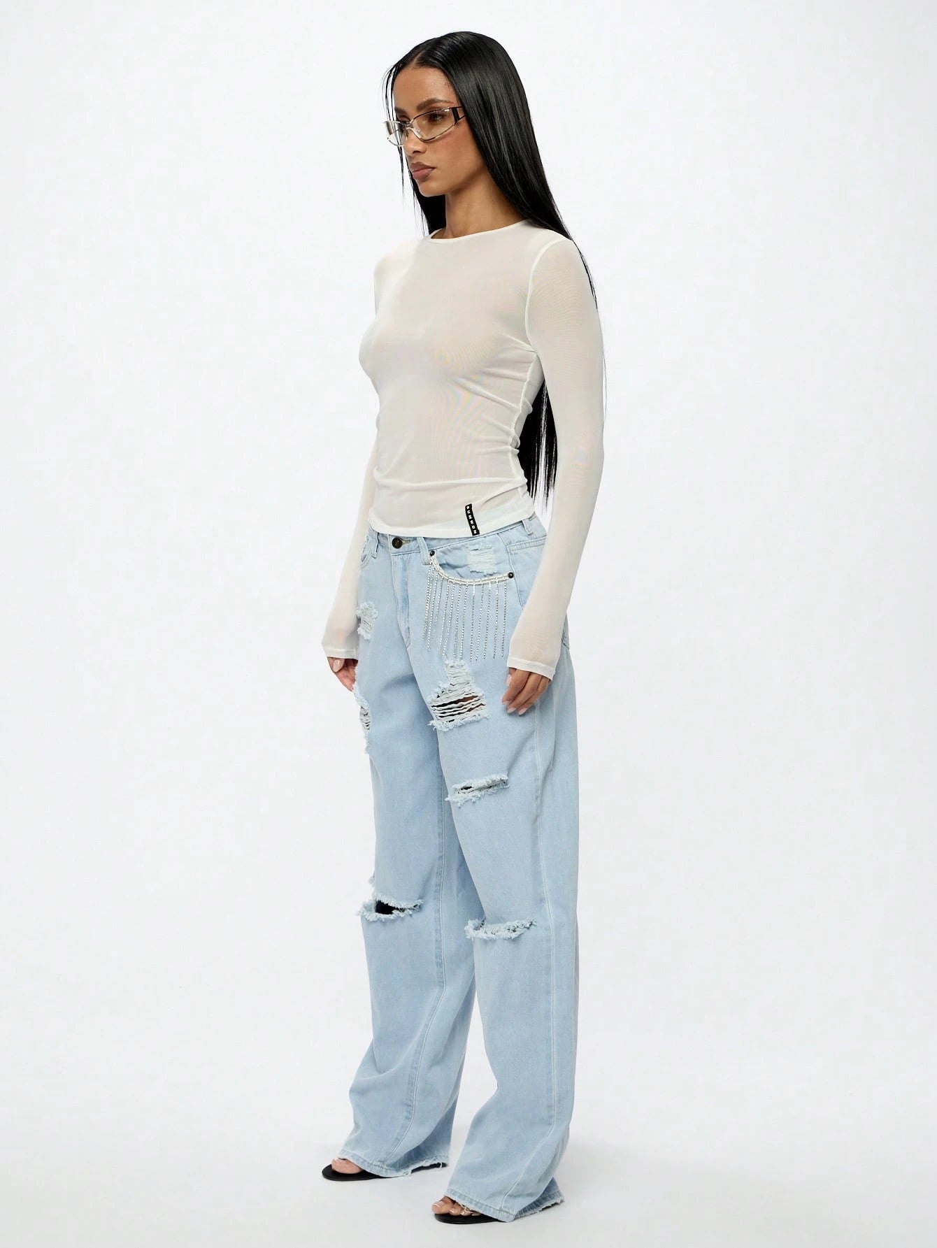 Camiseta Ajustada de Mangas Longas e Gola Redonda em Tela