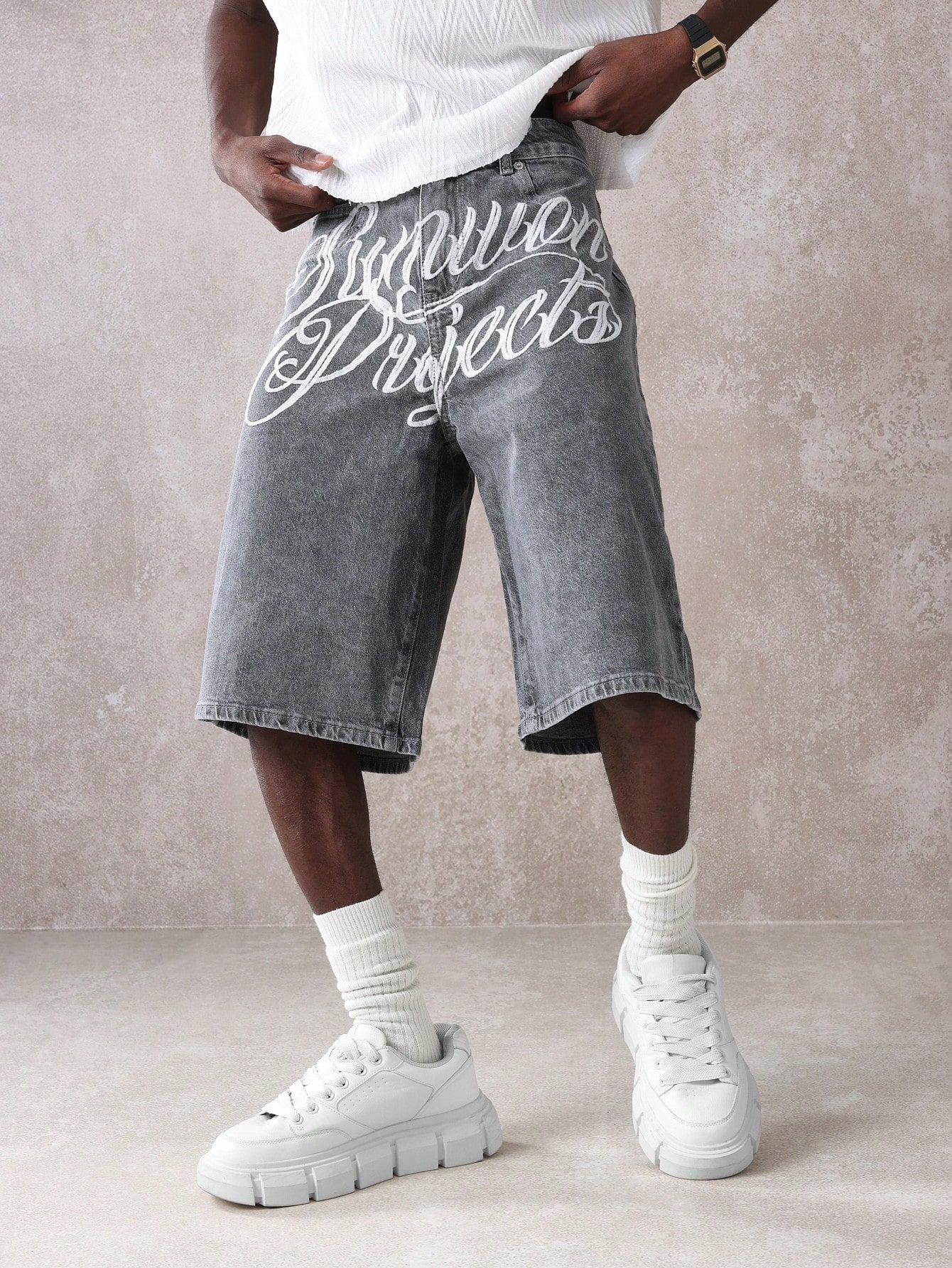 Shorts Chicanos Bordado