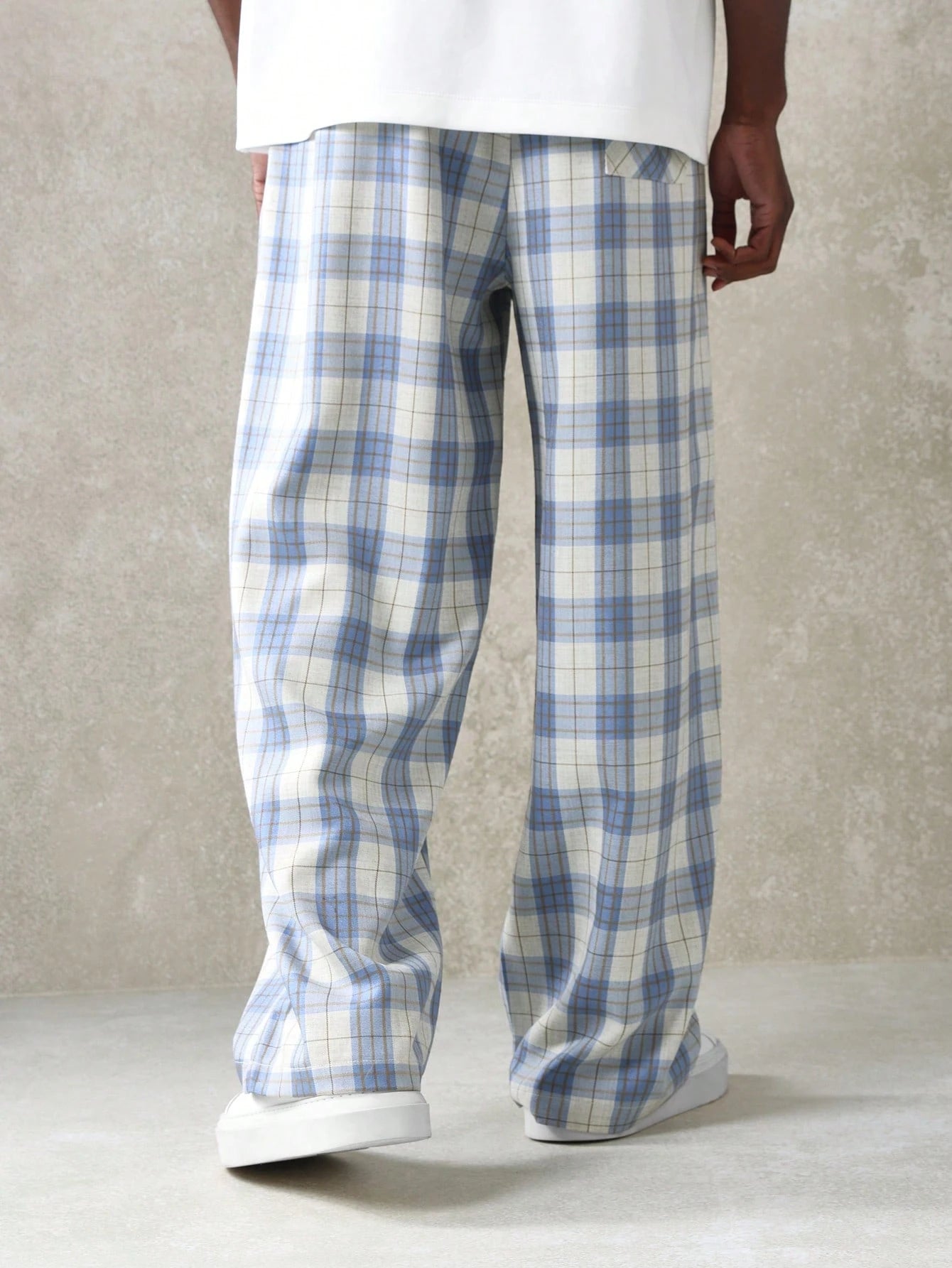 Calça SUMWON Solta Xadrez com Cordões