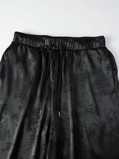 Conjunto SUMWON Hypemode Camisa e Shorts Estampa Floral Jacquard