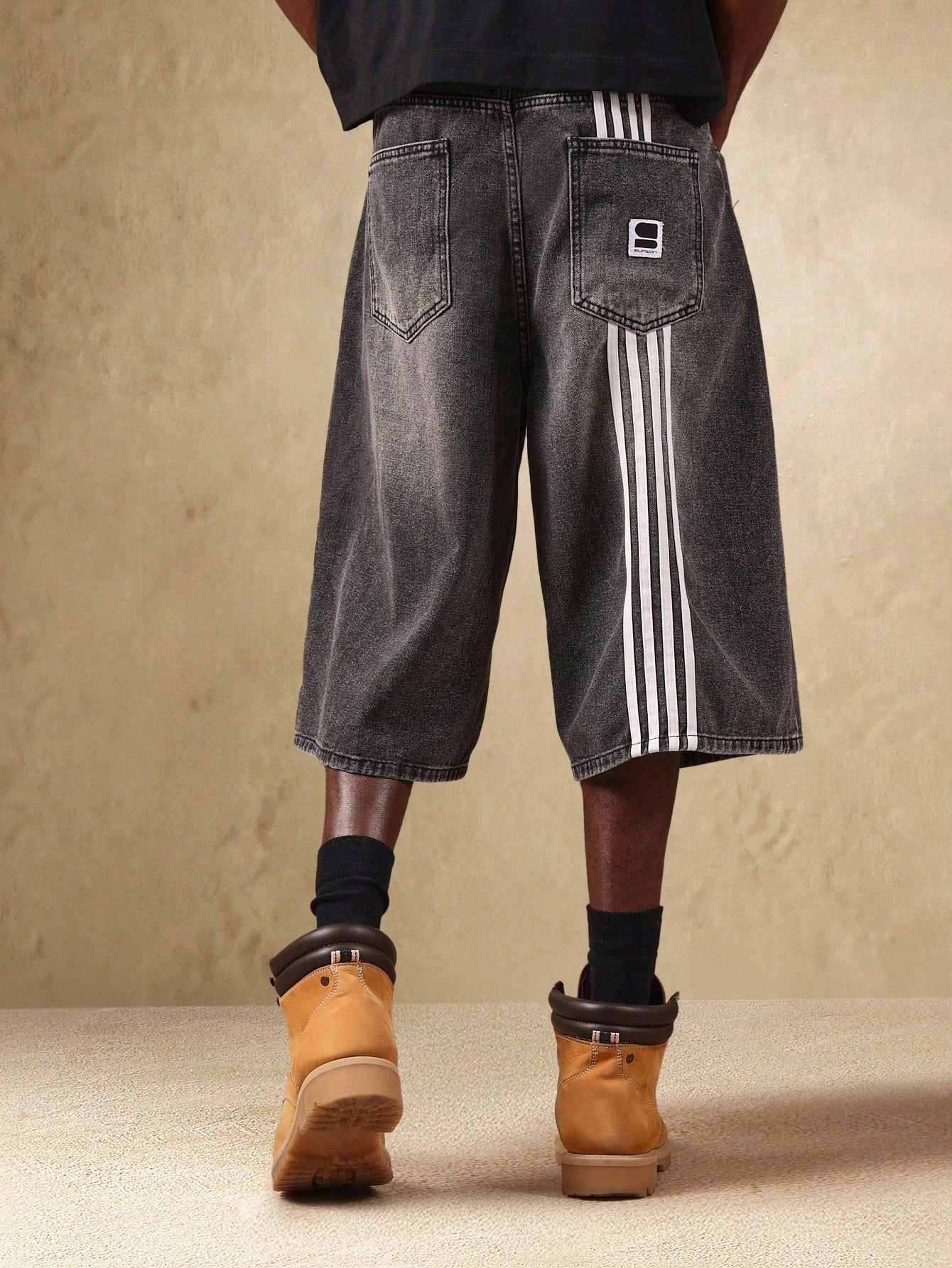 Shorts Denim Oversized de Perna Larga