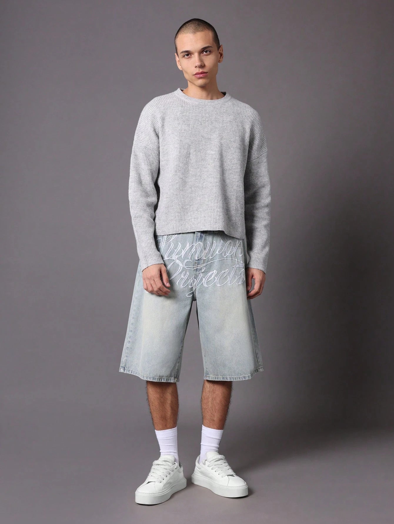 Shorts Chicanos Bordado