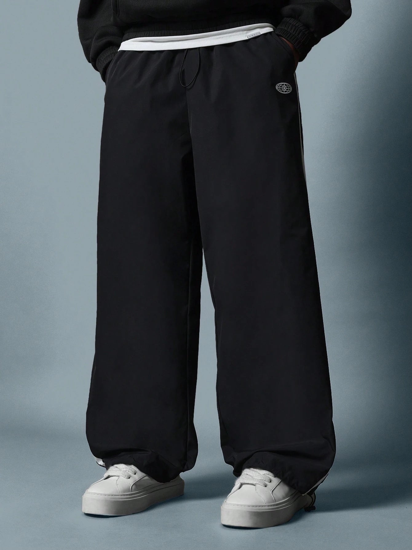 Calça SUMWON Solta de Nylon Paraquedas Proxt