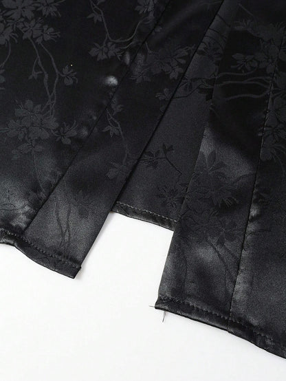 Conjunto SUMWON Hypemode Camisa e Shorts Estampa Floral Jacquard