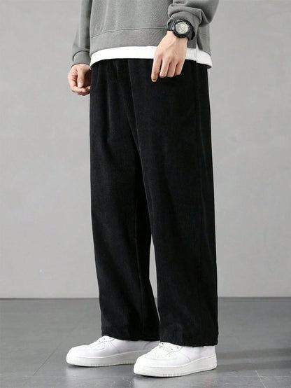 Calça Hypemode de Veludo Folgada